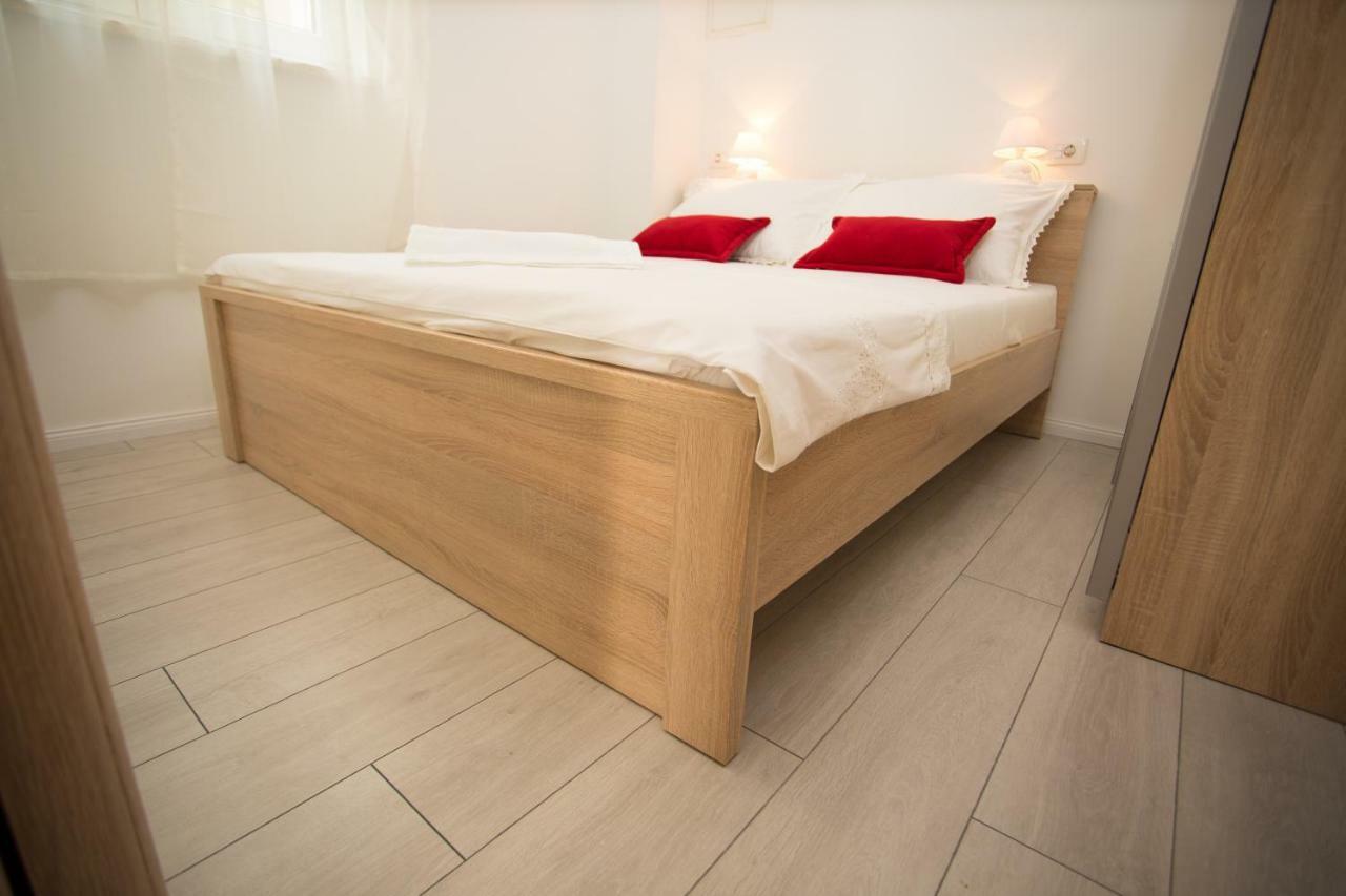 Apartments Kampanel Kaštela Esterno foto